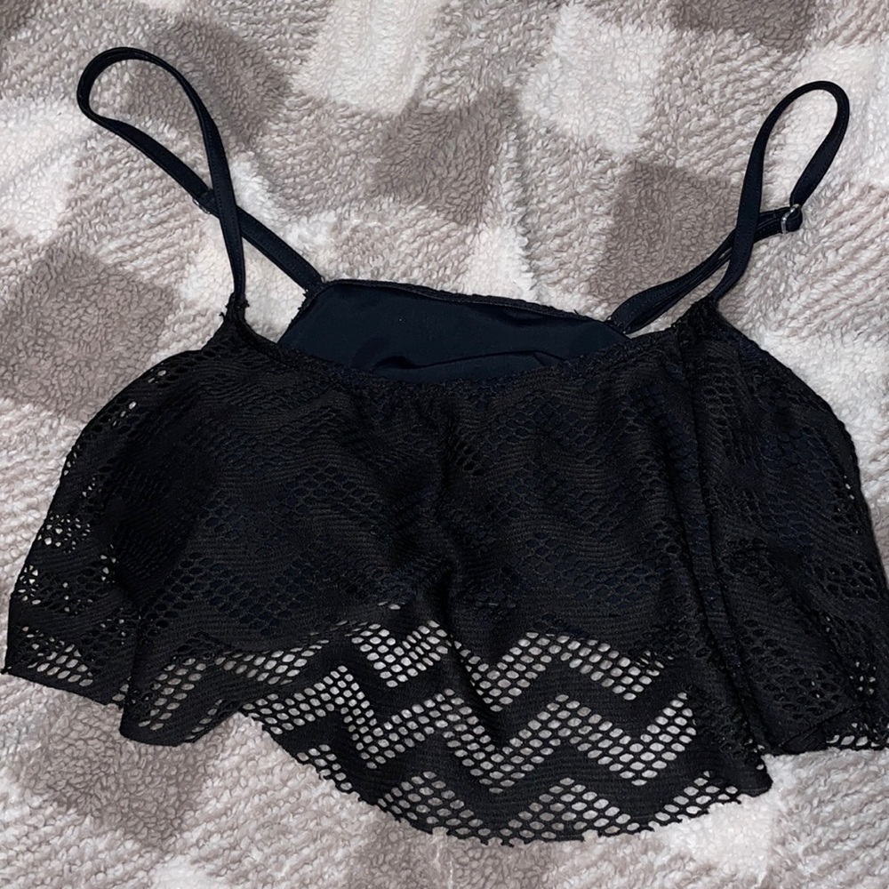 Black bikini top